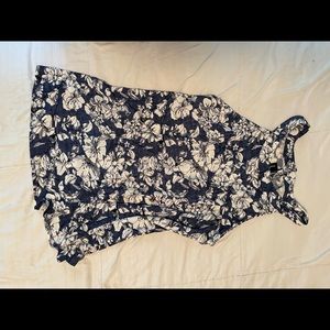 NWT floral tank
